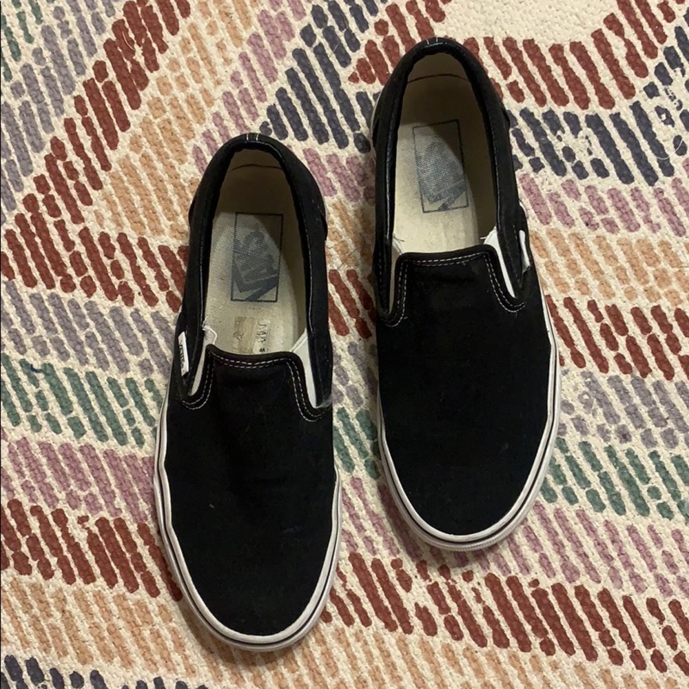 BLACK SLIP ON VANS